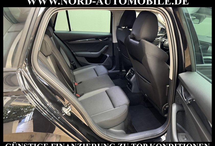 Skoda Octavia Octavia Combi 2.0 TDI DSG AHK/ACC/Navi/LED/17 To