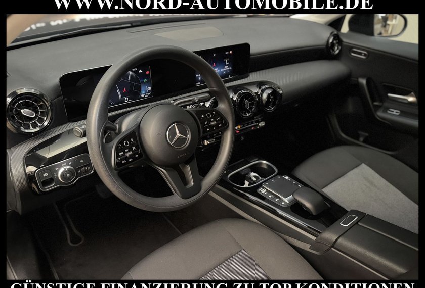 Mercedes-Benz A 250 A 250 e Automatik *MBUX+*SHZ*Kamera*Carplay*