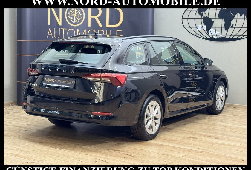 Skoda Octavia Octavia iV Combi Ambition 1.4 TSI DSG LED/AHK/17