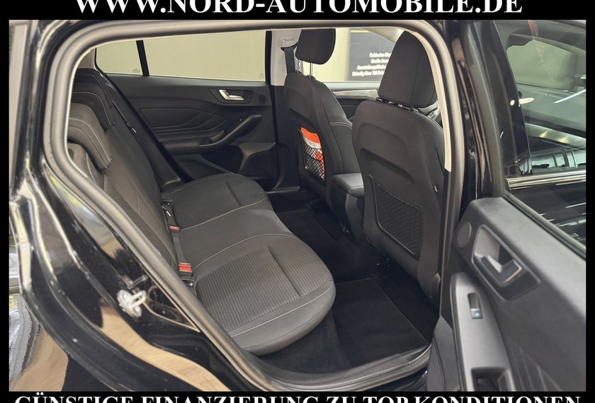 Ford Focus Focus Turnier 1.5 EcoBlue Titanium *LED*AHK*ACC*
