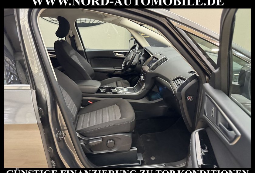 Ford S-Max S-MAX 2.0 EB TITANIUM *190PS*STHZ*AHK*UPE:52