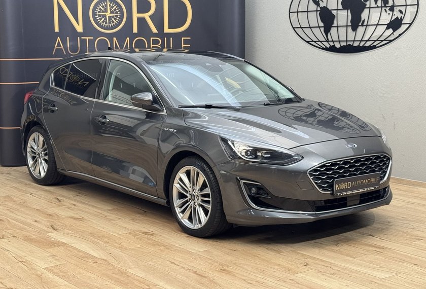Ford Focus Focus Lim VIGNALE 1.5 EB *AHK*PANO*SCHÖN VOLL*