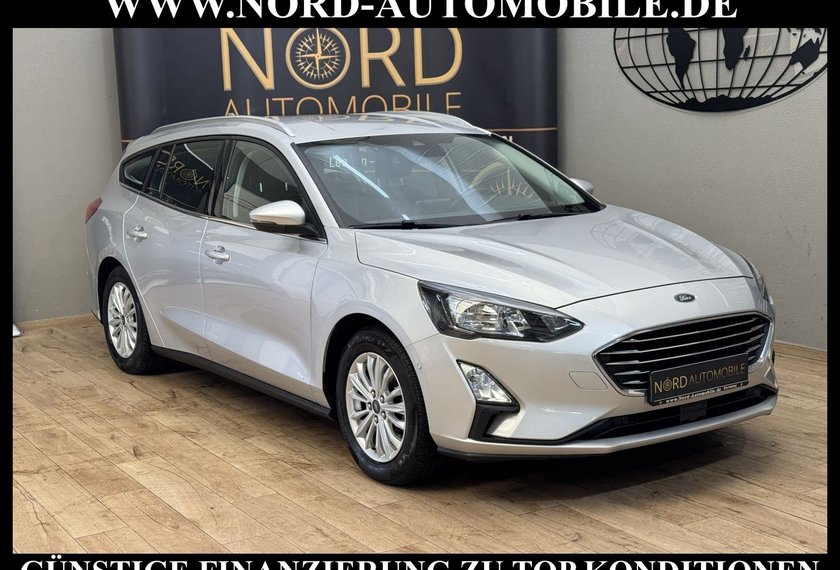 Ford Focus Focus Turnier 1.5 EB Titanium *LED*AHK*KAM*SHZ*
