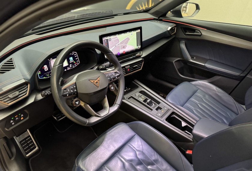 Cupra Formentor Formentor VZ 1.4 TSI e-HYBRID DSG Leder/AHK/19