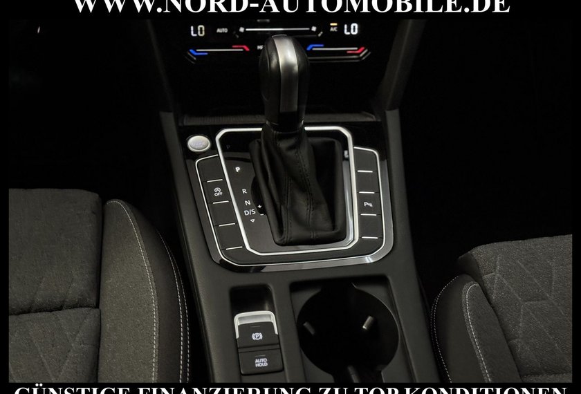 Volkswagen Passat Variant Passat Variant Business 2.0 TDI DSG Kamera/Navi