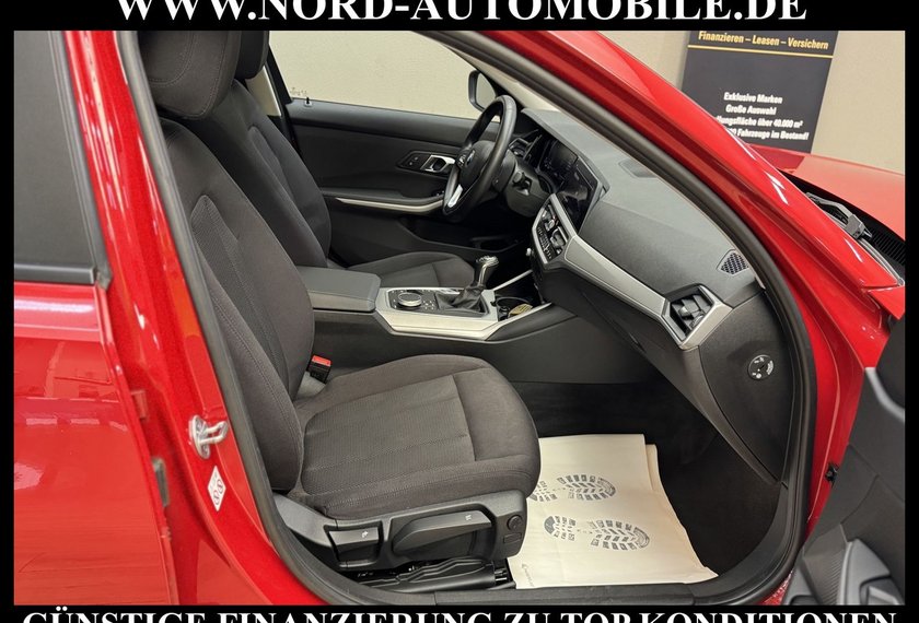 BMW 320 320 d Touring Advantage *AHK*PANO*HUD*LIVECP*LED