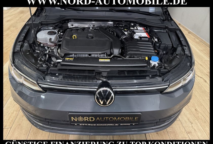 Volkswagen Golf Golf VIII Variant Life 1.5 eTSI DSG*AHK*ACC*KAM*
