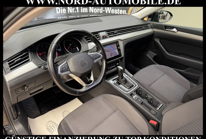 Volkswagen Passat Variant Passat Variant 2.0 TDI DSG AHK/Kamer/Navi/LED