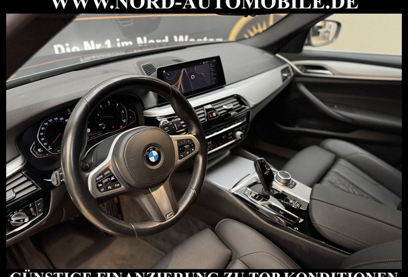BMW 520 520 d Touring *LED*AHK*ACC*ParkAss*Leder*Memory*