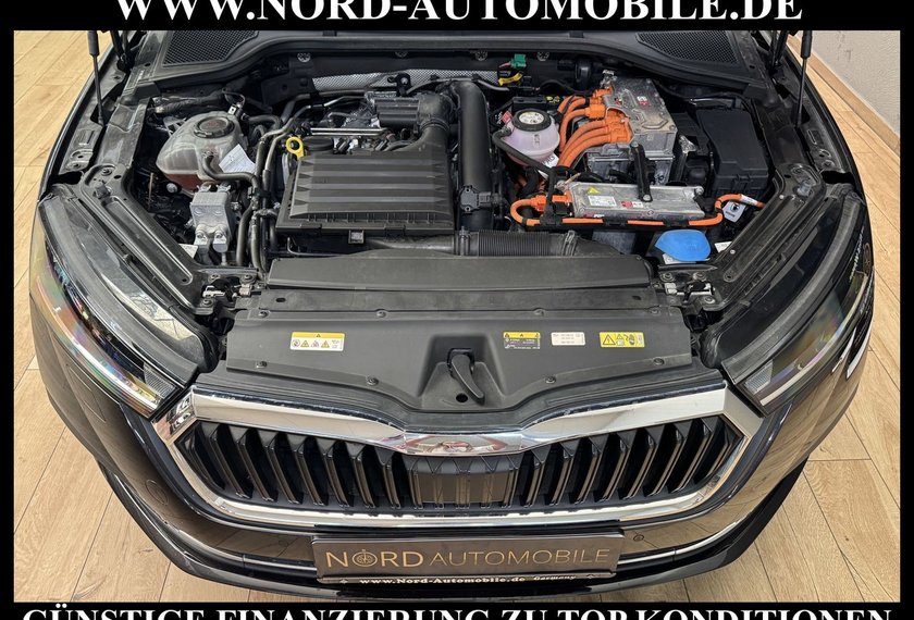 Skoda Octavia Octavia iV Combi Style 1.4 TSI DSG Head-Up/Navi/