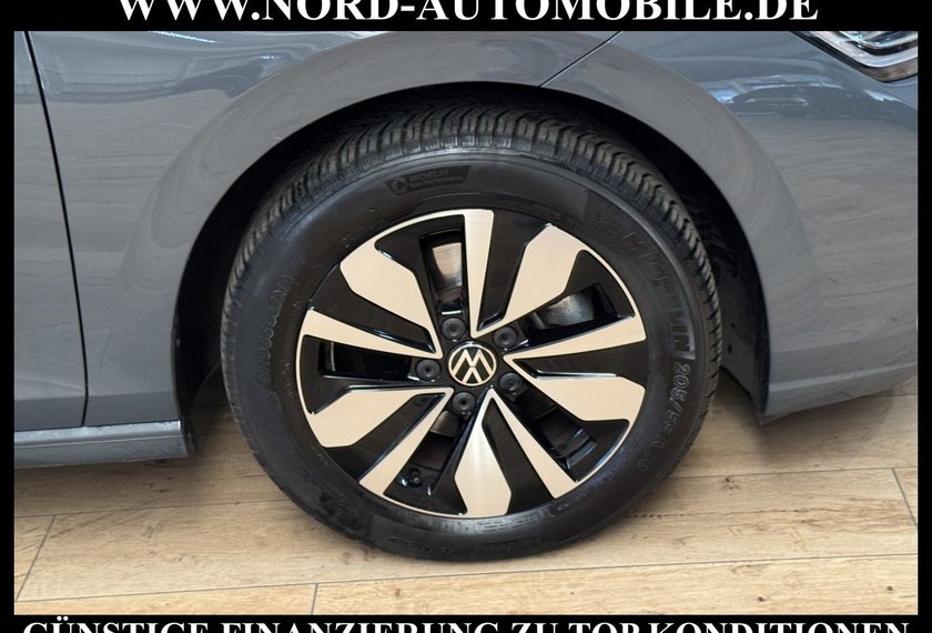 Volkswagen Golf Golf VIII Lim. 1.5 TSI Goal Navi/LED/PDC