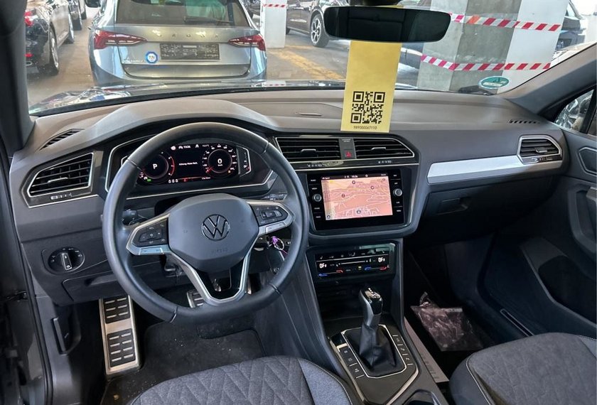 Volkswagen Tiguan Tiguan 1.5 TSI Move DSG Dig.Cockpit/Kamera/AHK