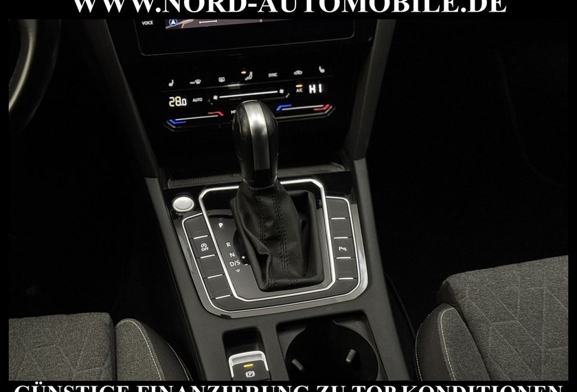 Volkswagen Passat Variant Passat Variant 2.0 TDI R-Line DSG Kamera/Dig.Coc