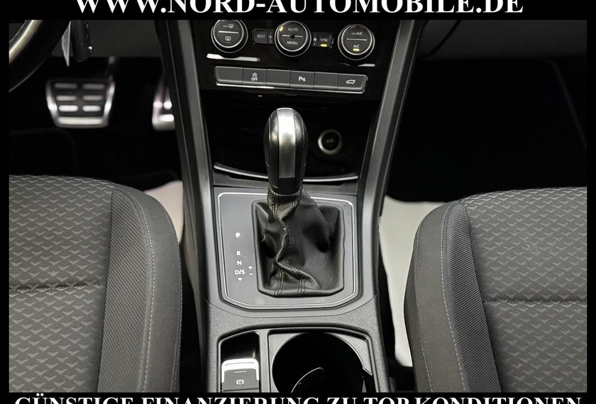 Volkswagen Touran Touran 1.5 TSI United DSG 7-Sitzer/AHK/Dig.Cockp
