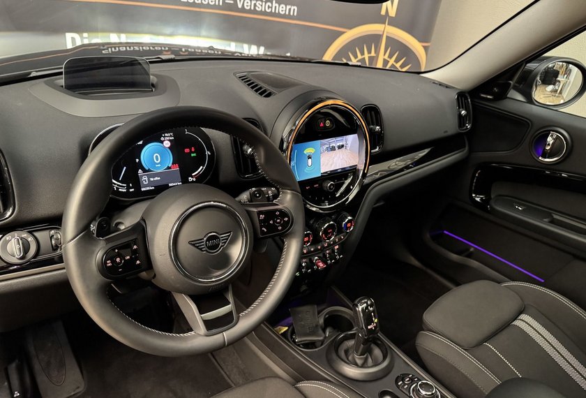 MINI Cooper Countryman Cooper Countryman S ALL4 Essential Trim *LED*NAV
