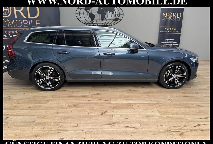 Volvo V60 V60 Kombi T5 INSCRIPTION *PANO*AHK*19Z*UPE:61*