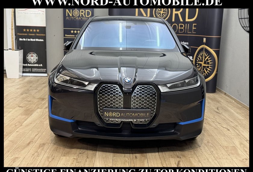 BMW iX iX 40 xDrive *AHK*PANO*360KAM*HARMAN*UPE:94*