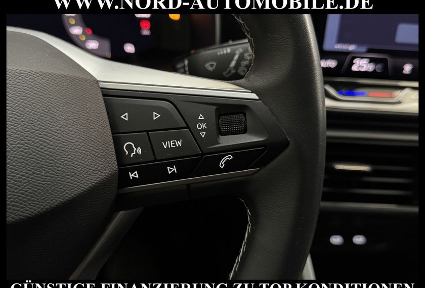 Seat Leon Leon Sportstourer 1.5 TSI Style *LED*CARPLAY*KAM