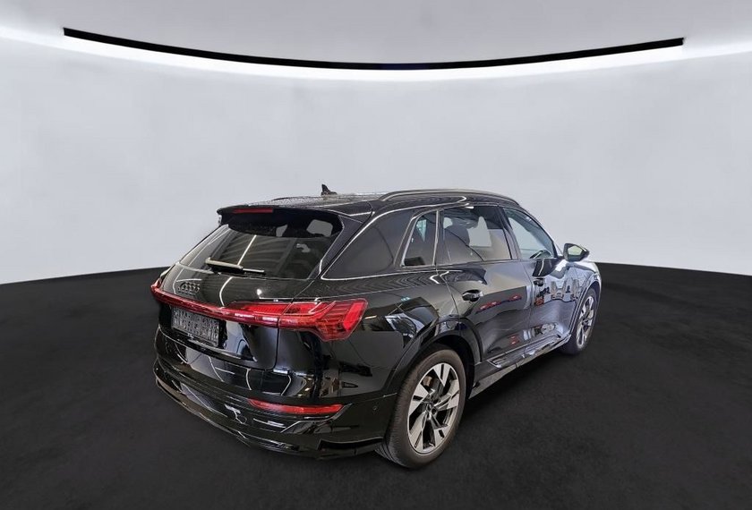 Audi e-tron e-tron Advanced QU.S-Line Int.Kamera/20/Navi/LED