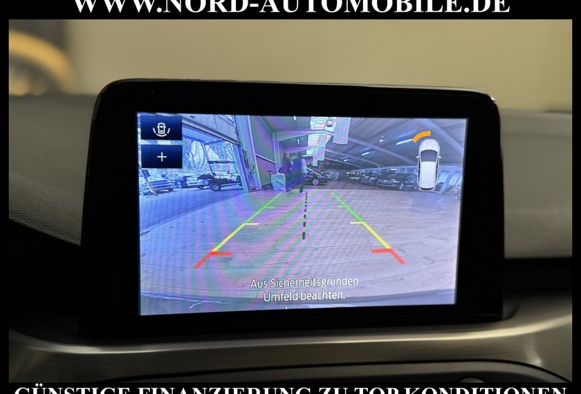 Ford Focus Focus Turnier 2.0 EB Titanium *AHK*ACC*Pano*B&amp;O*