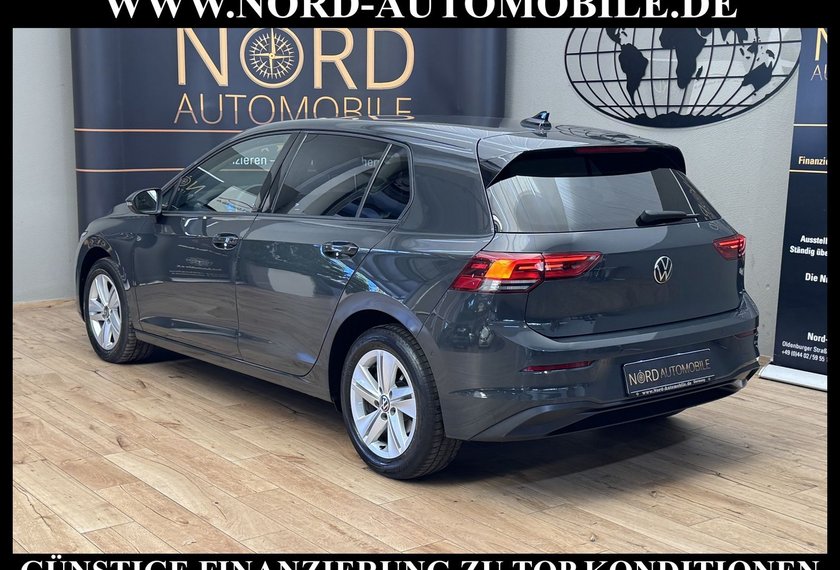 Volkswagen Golf Golf Life 2.0 TDI DSG Navi/LED/AHK/PDC/ACC