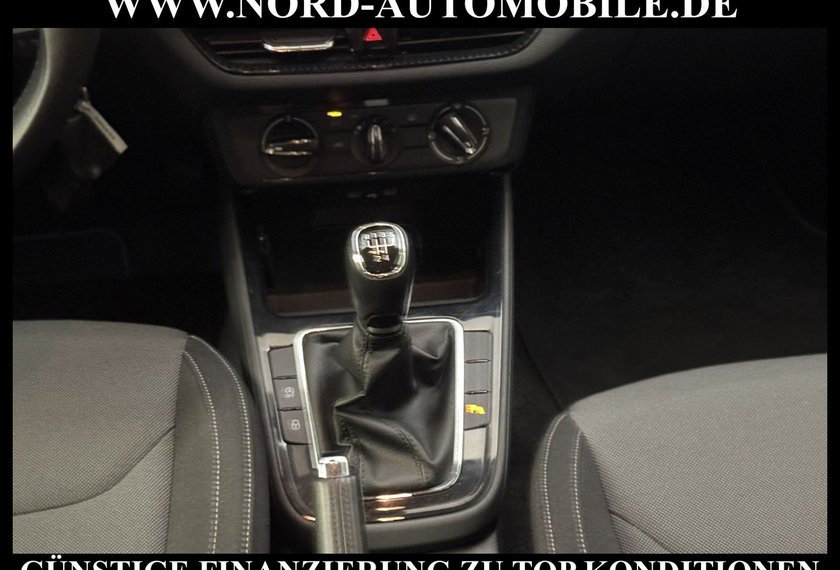 Skoda Fabia Fabia Ambition 1.0 TSI LED/PDC/Klima/15Zoll