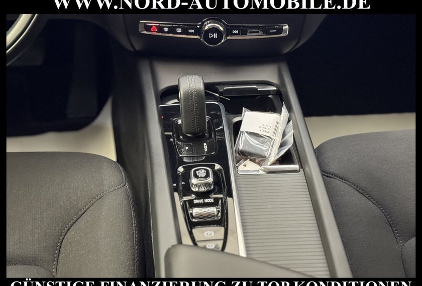 Volvo V60 V60 Kombi B3 Benzin Momentum Pro*STHZ*19ZOLL*KAM