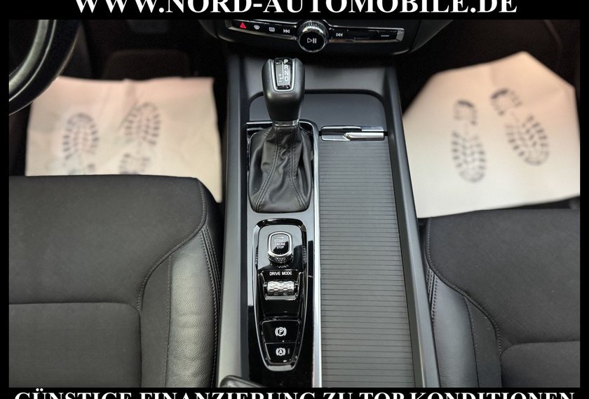 Volvo XC60 XC60 D4 Momentum Pro AHK*H&amp;K*STHZ*KAM*19ZOLL*LED