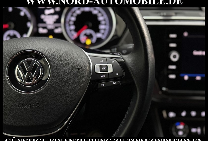 Volkswagen Touran Touran IQ.Drive 1.6 TDI DSG 7-Sitzer/Navi/Kamera