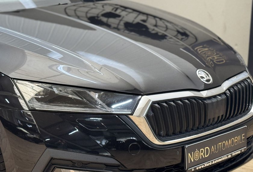 Skoda Octavia Octavia iV Combi Ambition 1.4 TSI DSG Kamera/LED