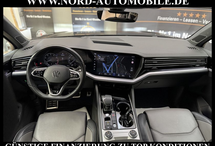 Volkswagen Touareg Touareg R-Line Black 4MOT 3.0 TSI 22/Luft/StHz R
