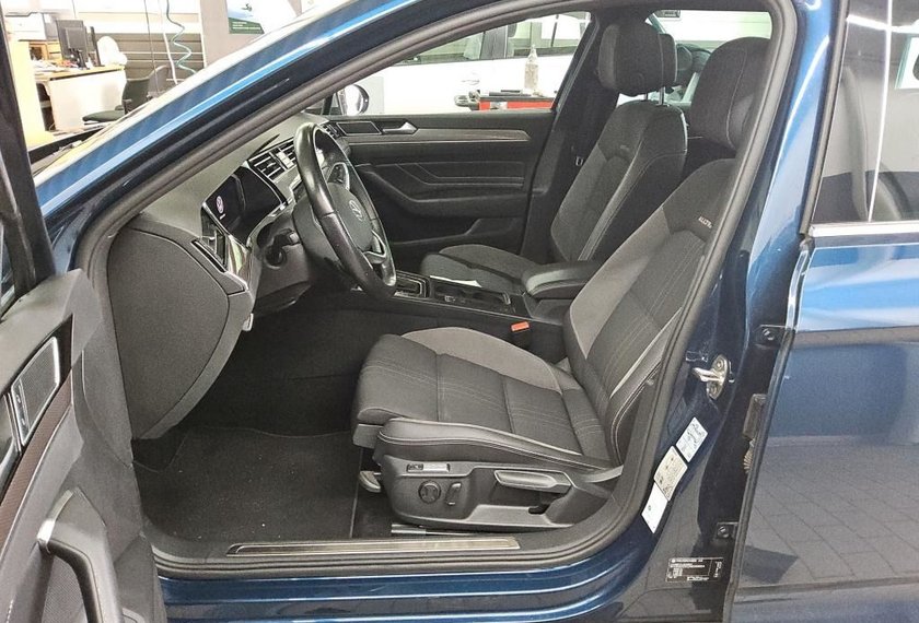 Volkswagen Passat Alltrack Passat Alltrack 4MOT 2.0 TDI DSG Pano/AHK/Dig.Co