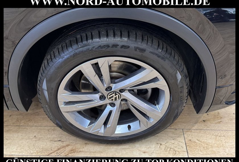Volkswagen Tiguan Tiguan R-Line 4MOT 2.0 TSI DSG Kamera/Matrix/19