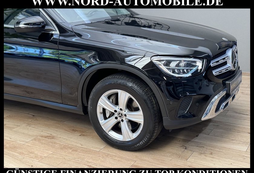 Mercedes-Benz GLC 300 GLC 300 e 4Matic *AHK*LED*PANO*OFF-ROAD*UPE:71