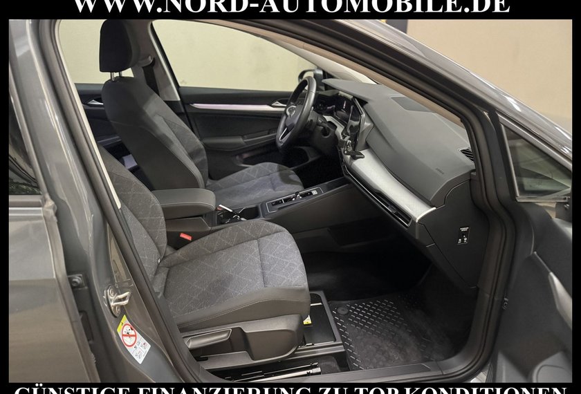 Volkswagen Golf Golf VIII Variant Life 1.5 eTSI DSG*AHK*ACC*KAM*