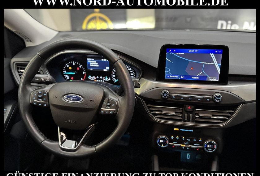 Ford Focus Focus Turnier 2.0 EcoBlue Titanium *LED*AHK*ACC*