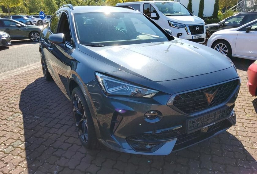 Cupra Formentor Formentor 1.4 TSI e-HYBRID DSG LED/19/Mirror Lin