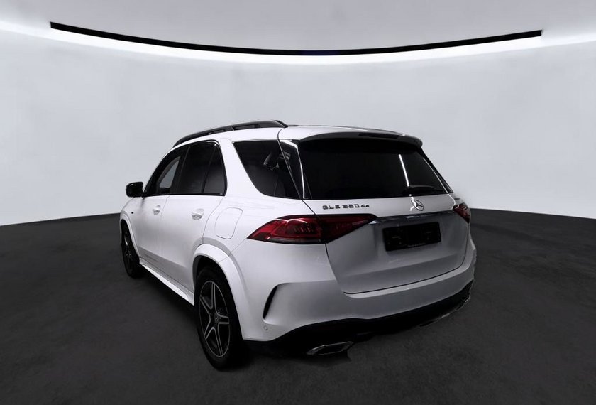 Mercedes-Benz GLE 350 GLE 350 de 4M AMG *LED*AHK*PANO*NIGHT*20Z*