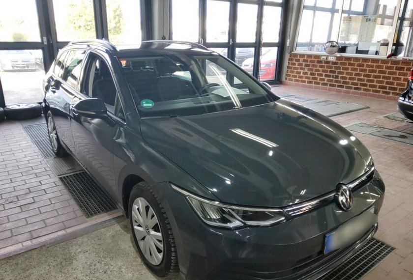 Volkswagen Golf Golf Variant Life 1.0 eTSI DSG AHK/Navi/LED/Spur