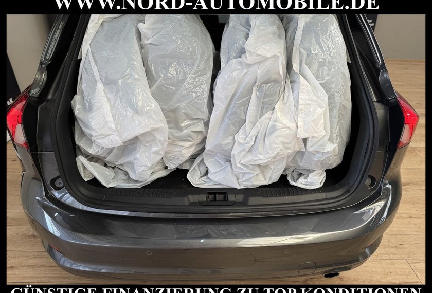 Ford Focus Focus Turnier 2.0 EcoBlue *LED*AHK*KAM*MEGA-KM*