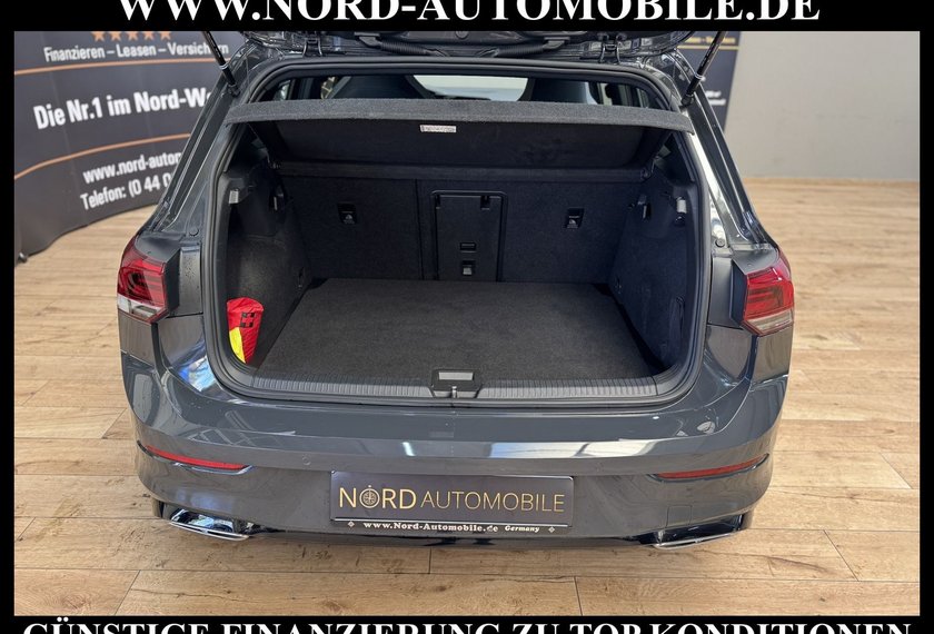 Volkswagen Golf Golf VIII Lim. R-Line eTSI DSG Navi/LED/ACC/17