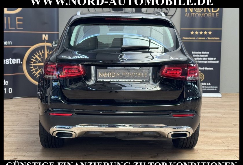Mercedes-Benz GLC 300 GLC 300 de 4M *LED*AHK*Wide*Kam*EasyPack*18Z*