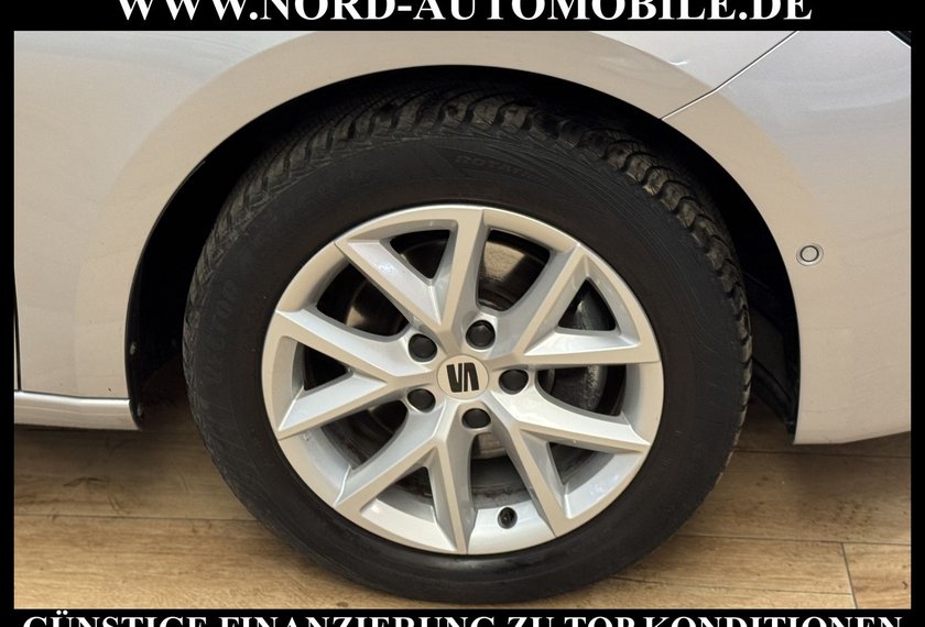 Seat Leon Leon SP Style 1.5 TSI AHK/Navi/LED/PDC