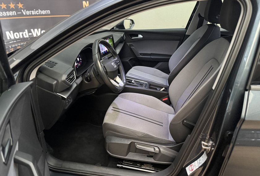 Seat Leon Leon SP Style 2.0 TDI DSG Navi/LED/PDC/SHZ