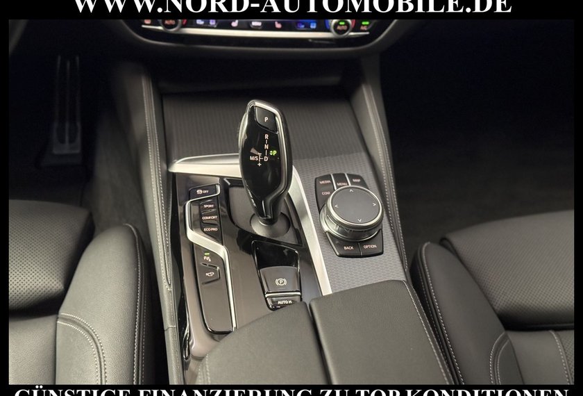 BMW 520 520 d Touring M Sport Laser*AHK*Head-up*ParkAss+