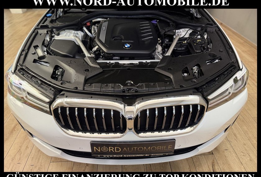 BMW 530 530 d xDrive touring LUXURY LINE *LEDER*UPE82