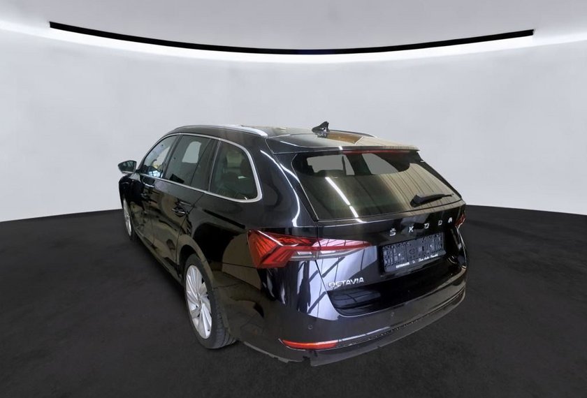 Skoda Octavia Octavia iV Combi Style 1.4 TSI DSG Head-Up/Navi/