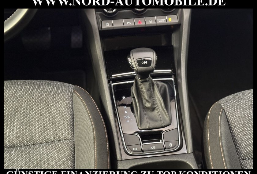 Skoda Karoq Karoq Ambition Clever 1.5 TSI DSG Navi/LED/PDC