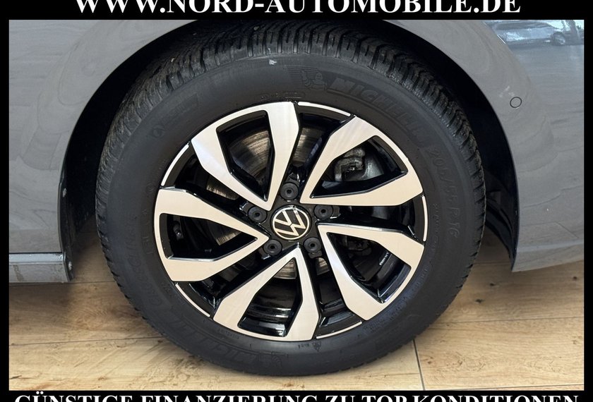 Volkswagen Golf Golf VIII Lim.1.5 TSI Active Matrix/StHz/Navi/