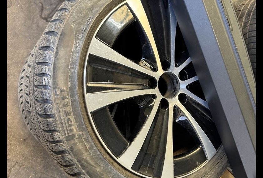 Mercedes-Benz E 300 E 300 de T AMG *Distro+*BURM*Pano*Night*MBEAM*